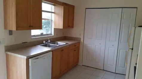 460 Fleming Avenue Greenacres FL 33467