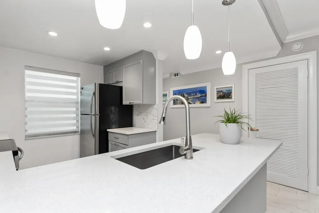 9780 Marina Boulevard Boca Raton FL 33428