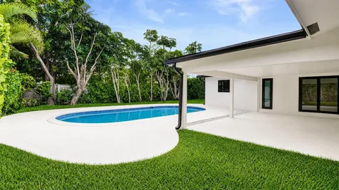5561 NE 26th Avenue Fort Lauderdale FL 33308