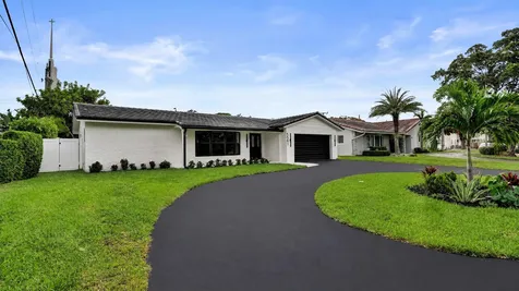 5561 NE 26th Avenue Fort Lauderdale FL 33308