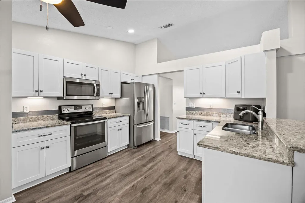 697 SW Jeanne Avenue Port St Lucie FL 34953