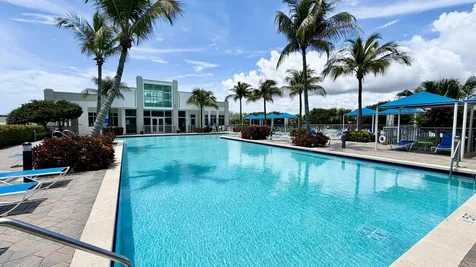 300 S Australian Avenue West Palm Beach FL 33401