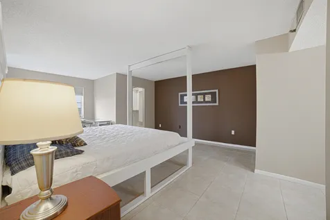 3940 Inverrary Boulevard Lauderhill FL 33319