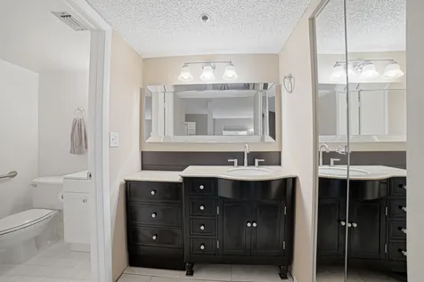 3940 Inverrary Boulevard Lauderhill FL 33319