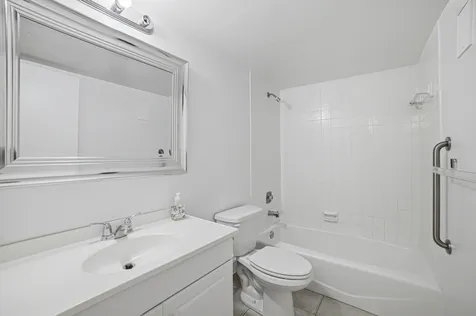 3940 Inverrary Boulevard Lauderhill FL 33319