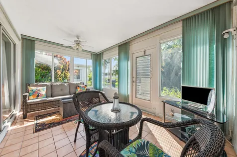 1702 SW 14th Avenue Boynton Beach FL 33426