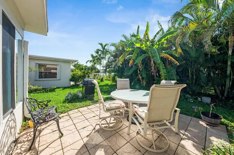 1702 SW 14th Avenue Boynton Beach FL 33426