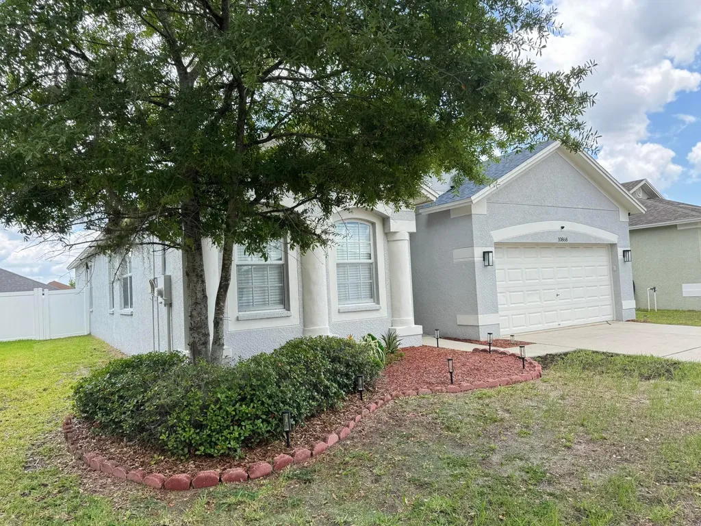 10868 Standing Stone Drive Wimauma FL 33598
