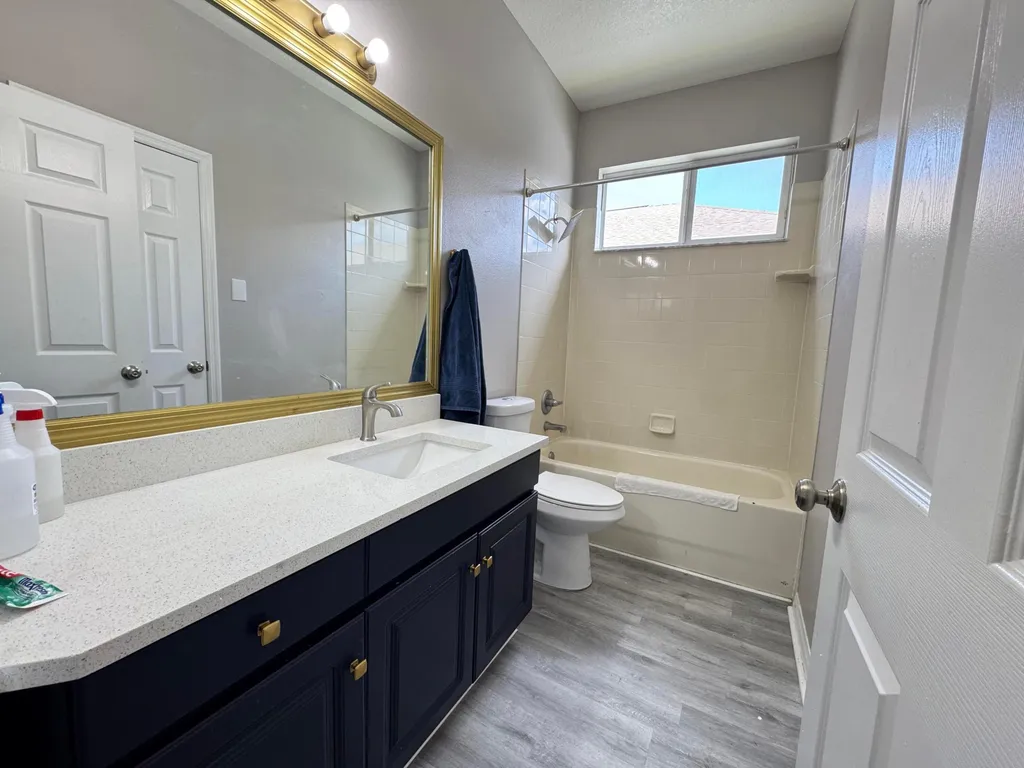 10868 Standing Stone Drive Wimauma FL 33598
