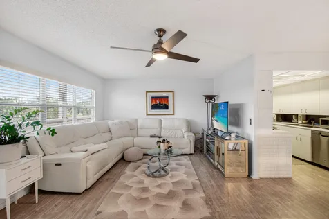 4048 Rexford C Boca Raton FL 33434
