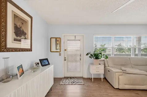 4048 Rexford C Boca Raton FL 33434