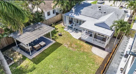 517 SW 10th Street Fort Lauderdale FL 33315