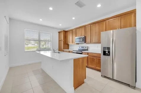 540 Sanderling Circle Deerfield Beach FL 33442