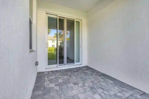 540 Sanderling Circle Deerfield Beach FL 33442
