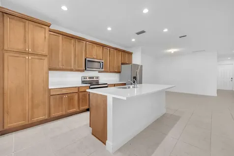 540 Sanderling Circle Deerfield Beach FL 33442