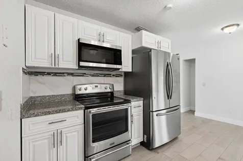 6505 Deleon Avenue Fort Pierce FL 34951