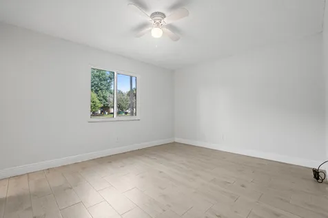 6505 Deleon Avenue Fort Pierce FL 34951