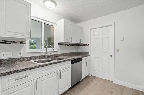 6505 Deleon Avenue Fort Pierce FL 34951