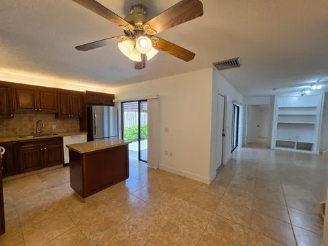 708 7th Lane Palm Beach Gardens FL 33418