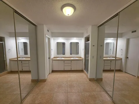 708 7th Lane Palm Beach Gardens FL 33418
