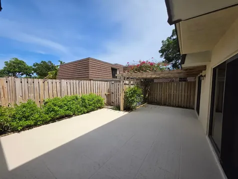 708 7th Lane Palm Beach Gardens FL 33418