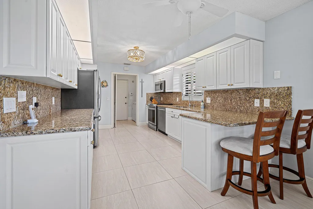 10433 Coralberry Way Boynton Beach FL 33436