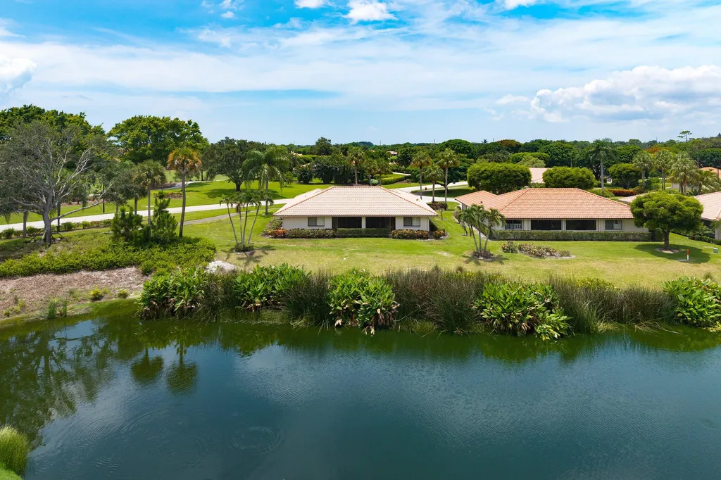 10433 Coralberry Way Boynton Beach FL 33436