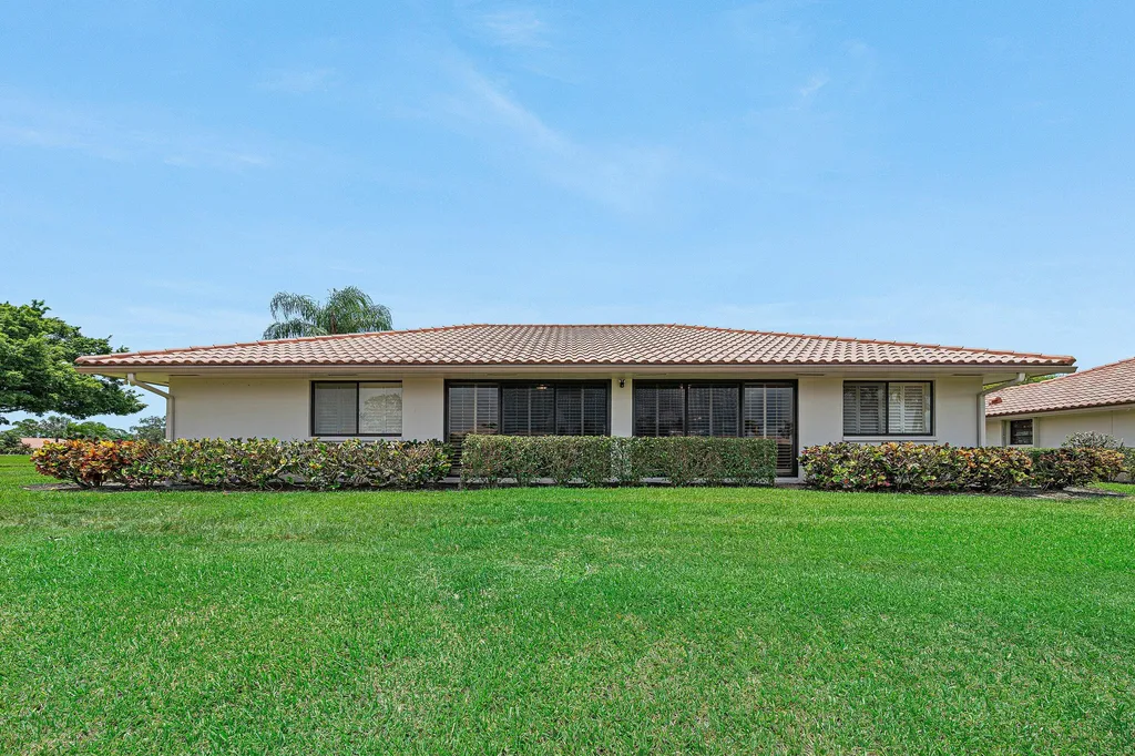 10433 Coralberry Way Boynton Beach FL 33436