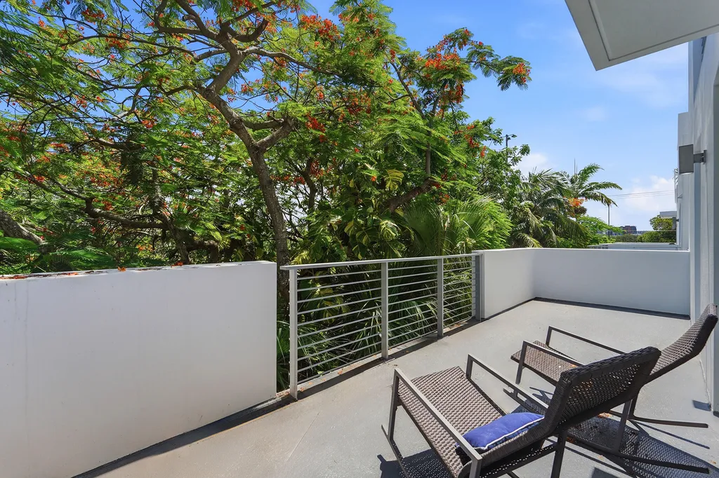 700 NE 14th Avenue Fort Lauderdale FL 33304