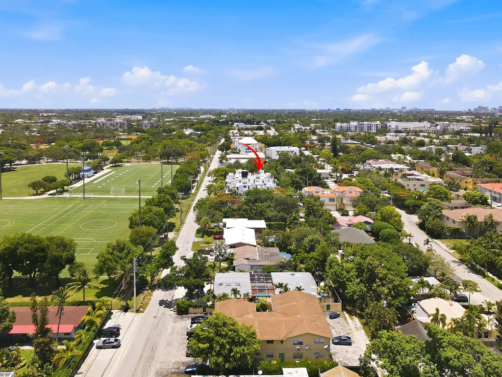 700 NE 14th Avenue Fort Lauderdale FL 33304