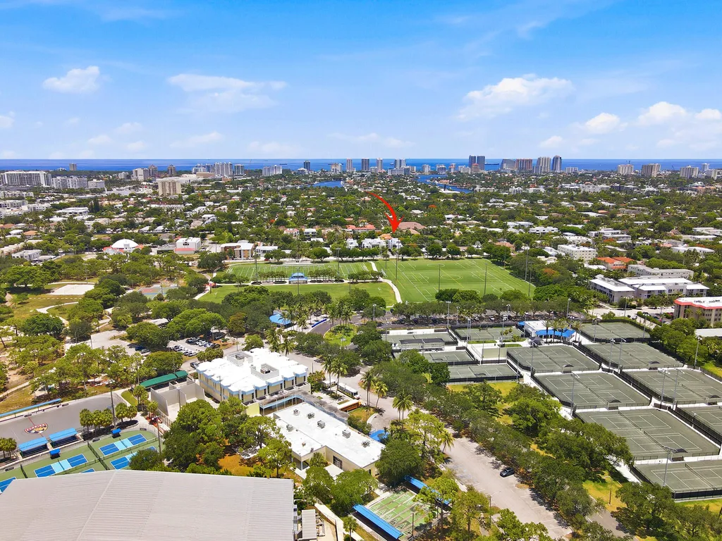 700 NE 14th Avenue Fort Lauderdale FL 33304