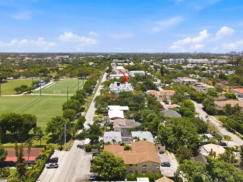 700 NE 14th Avenue Fort Lauderdale FL 33304