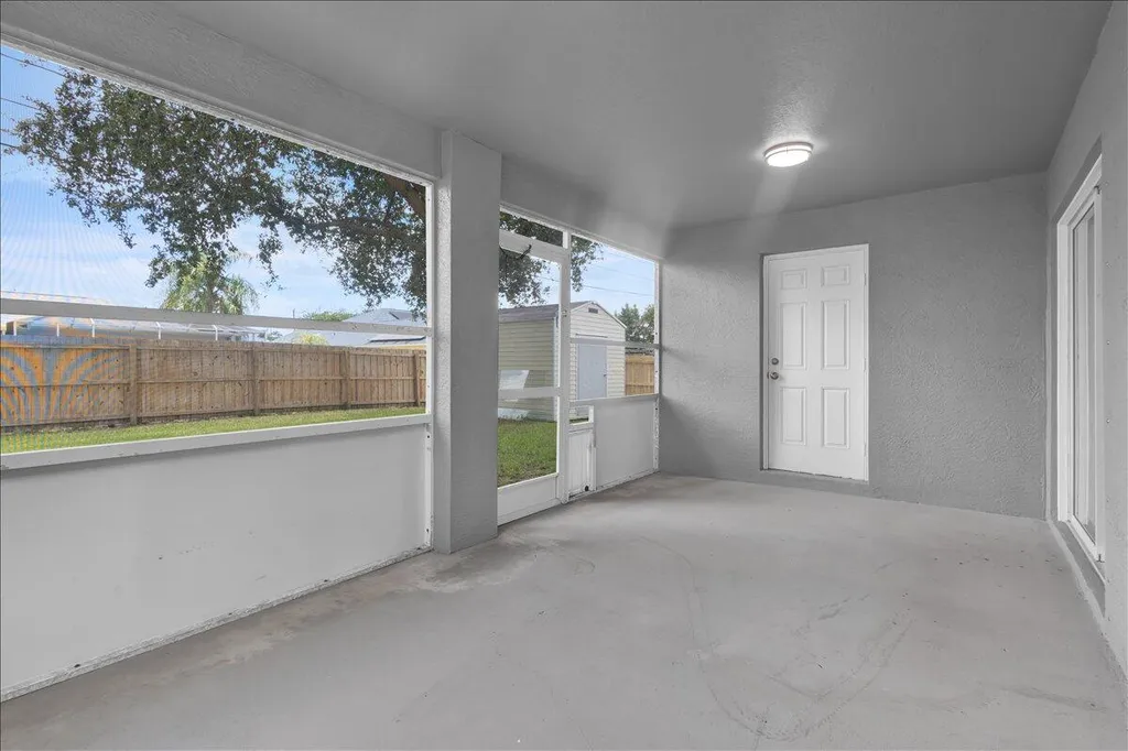 3264 SE Quay Street Port St Lucie FL 34984