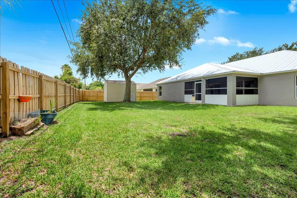 3264 SE Quay Street Port St Lucie FL 34984