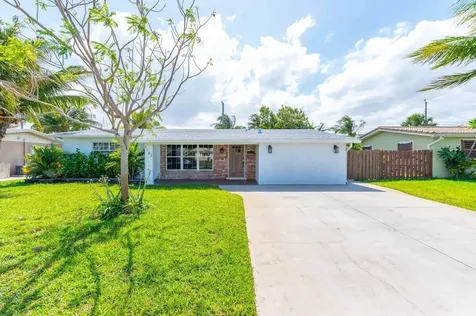 1183 SE 1st Way Deerfield Beach FL 33441