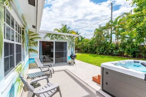 1183 SE 1st Way Deerfield Beach FL 33441