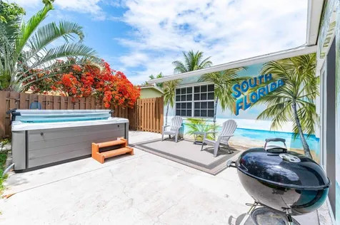 1183 SE 1st Way Deerfield Beach FL 33441