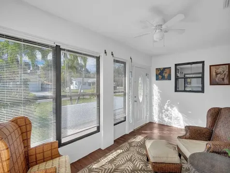 476 19th Place Vero Beach FL 32960