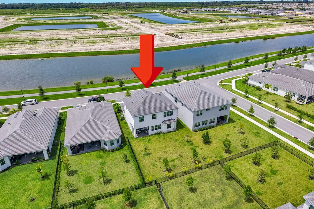 13638 Spruce Pine Drive The Acreage FL 33441