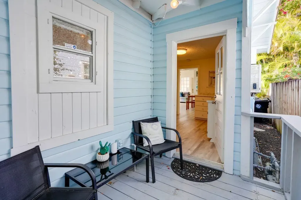 216 S M Street Lake Worth Beach FL 33460