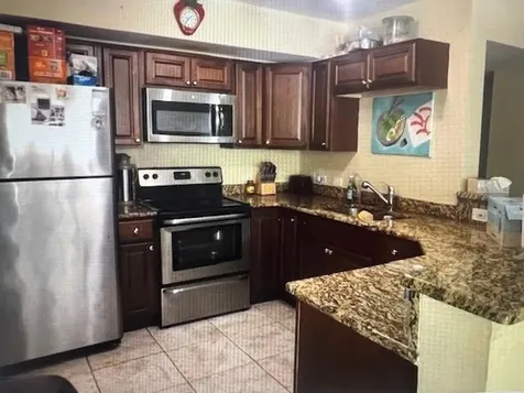 201 Villa Circle Boynton Beach FL 33435