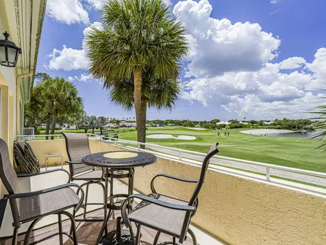 5025 Harmony Circle Vero Beach FL 32967