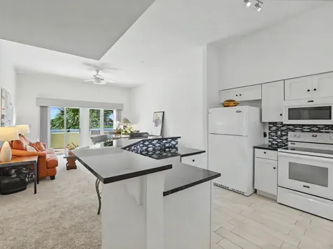 5025 Harmony Circle Vero Beach FL 32967