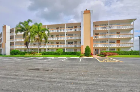 3045 Cornwall C Boca Raton FL 33434