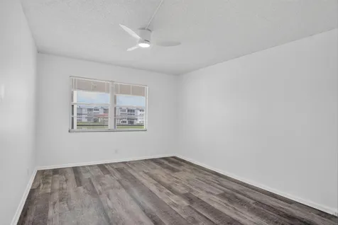 3045 Cornwall C Boca Raton FL 33434