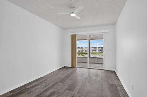 3045 Cornwall C Boca Raton FL 33434
