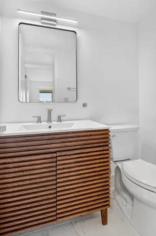 3045 Cornwall C Boca Raton FL 33434