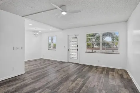 3045 Cornwall C Boca Raton FL 33434
