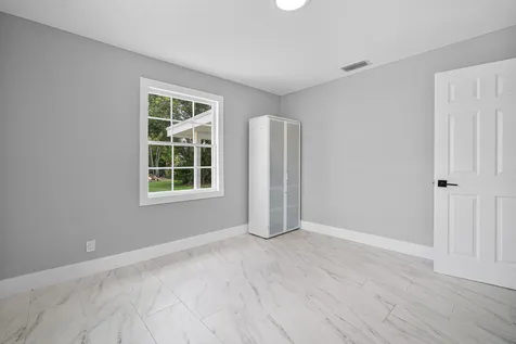 246 NE 13th Street Delray Beach FL 33444