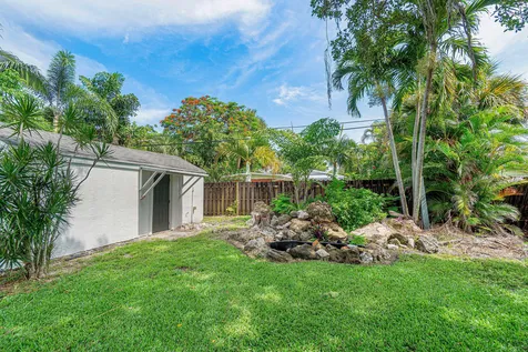 246 NE 13th Street Delray Beach FL 33444